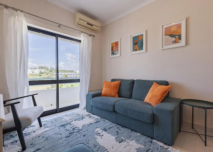 Apartment Ocean Side Retreat Armacao de Pera