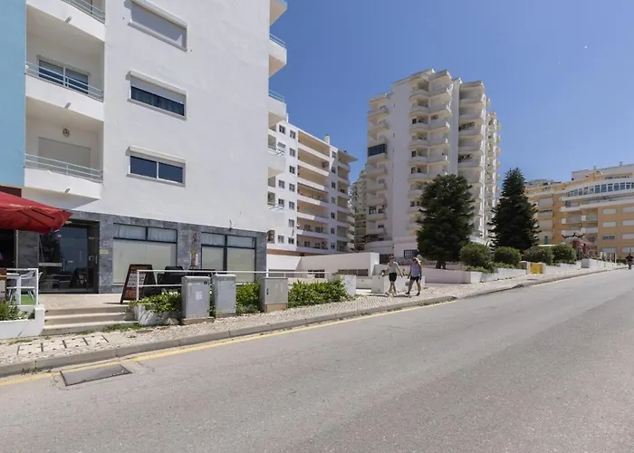 Ocean Side Retreat Apartment