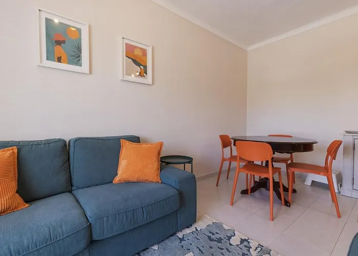 Ocean Side Retreat *