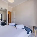 Ocean Side Retreat Apartment