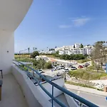 Ocean Side Retreat *